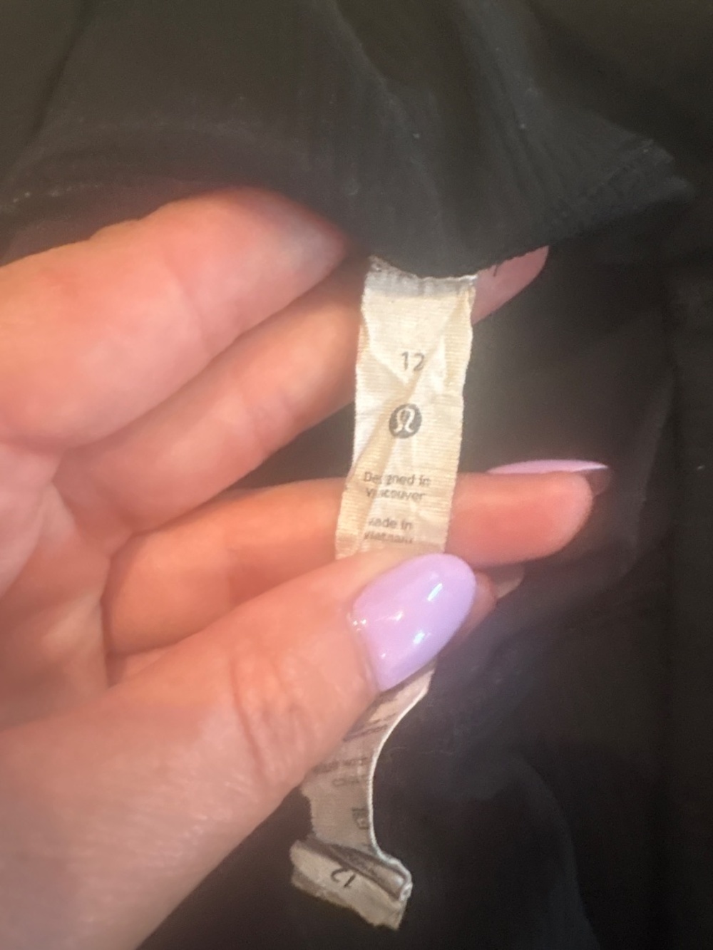 Lululemon ribbed capris - Picture 3 of 3